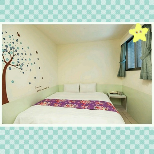 Happy Holiday Hotel