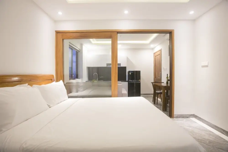 Superior Double room with city view