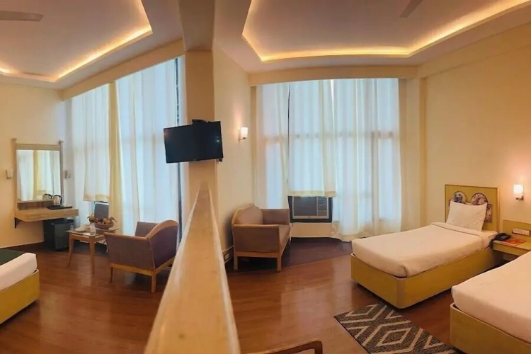 Family Club Suite with balcony