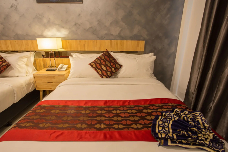 Adya Hotel Chenang