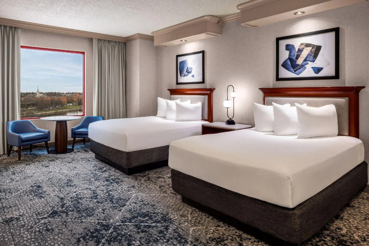 Harrah's Joliet Casino & Hotel - A Caesars Rewards Destination