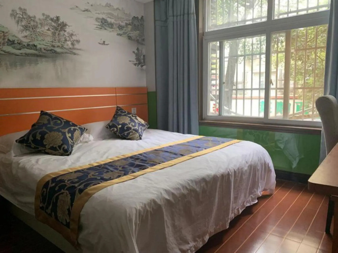 Zhenhang Hostel