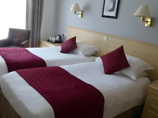 Beachcombers Hotel