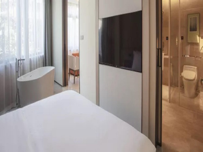 2 Bedrooms Suite