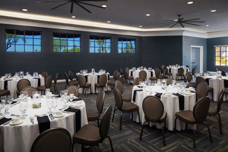 DoubleTree by Hilton Phoenix Mesa photo 30
