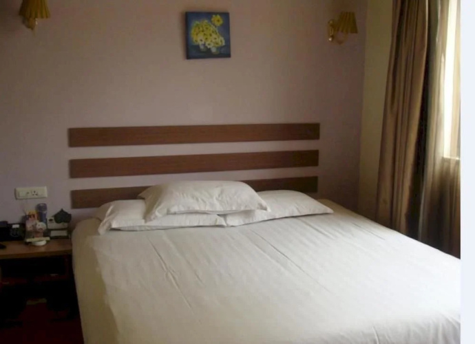 Home Inn Le 8