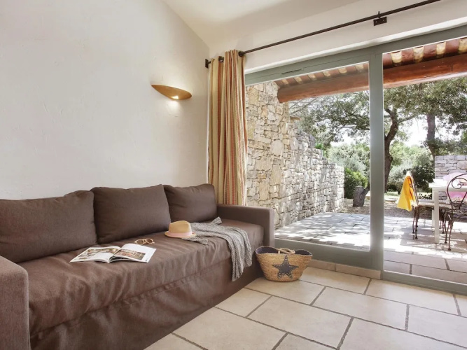 Provencal Escape With Pool