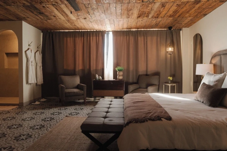 Superior Suite