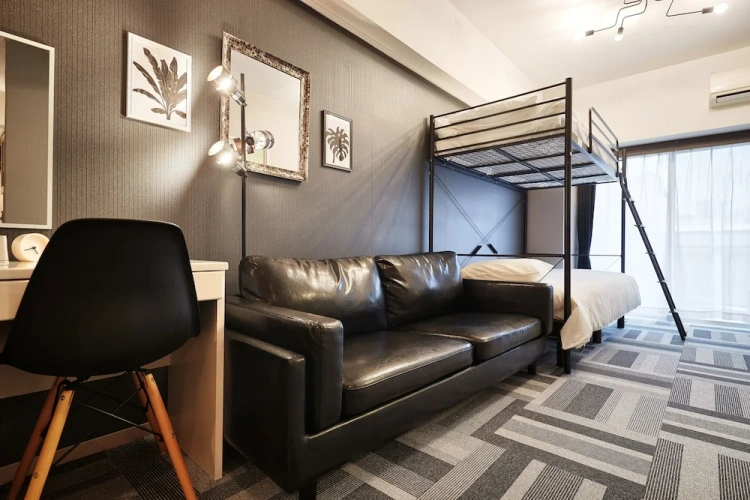 Deluxe Family room with balcony