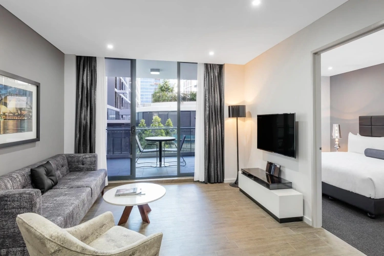 1 Bedroom Suite