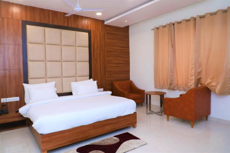 Hotel Pradeep Star Inn