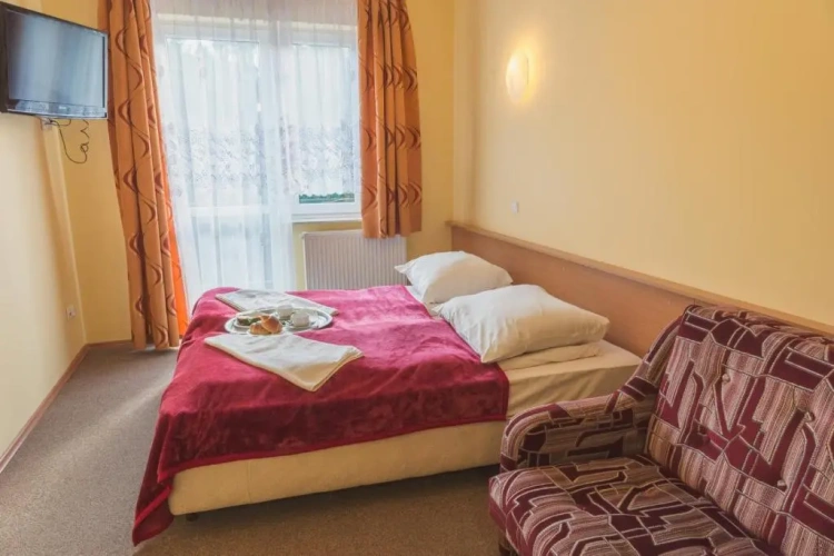 Classic Triple room with balcony and with view