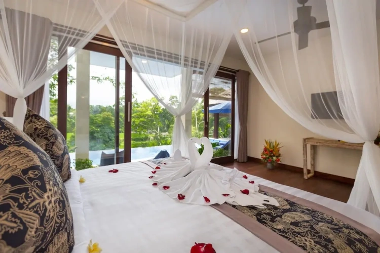 2 Bedrooms Villa with view