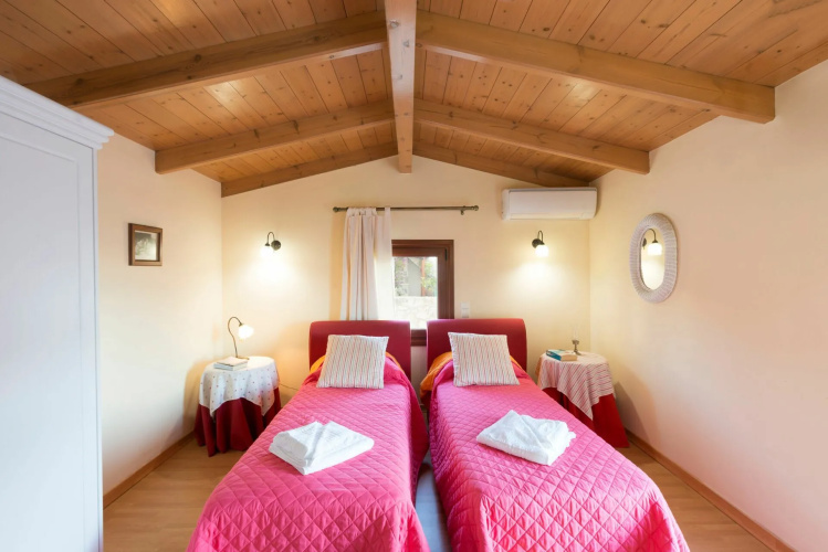 Ariadne Villa in Plaka