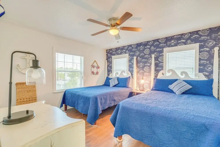 2 Bedrooms Cottage