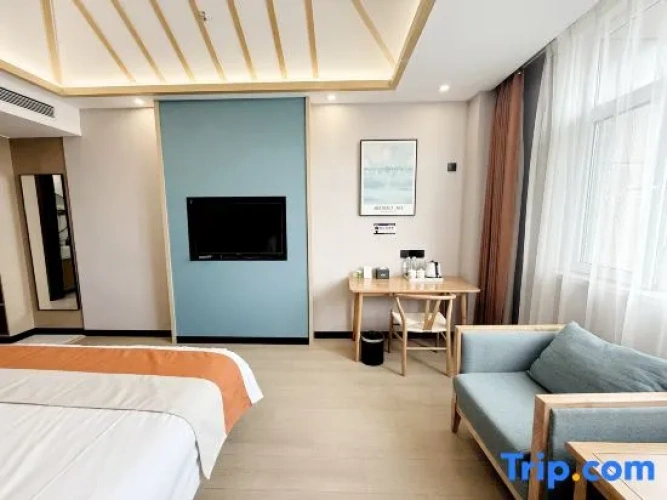 Standard Twin room with panoramic view