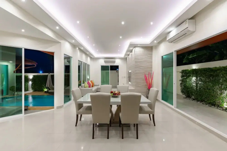 Luxury Pool Villa A14