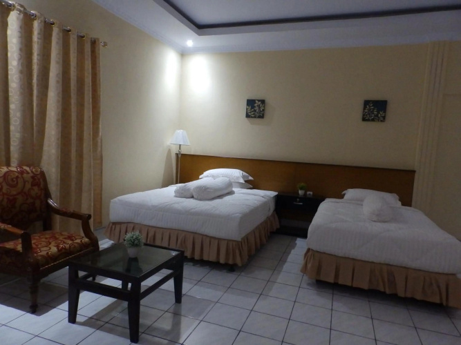 Bahari Family Hotel