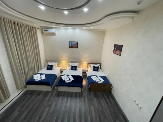 Ipak Hotel