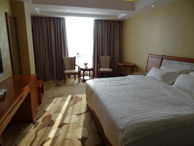 Fuyong Yinfa Hotel