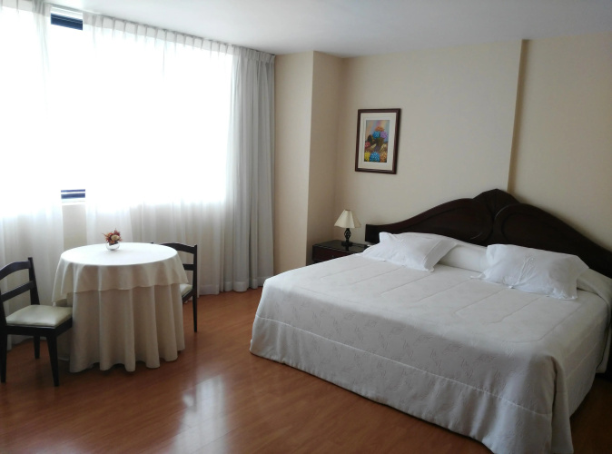 Miraflores Colon Hotel