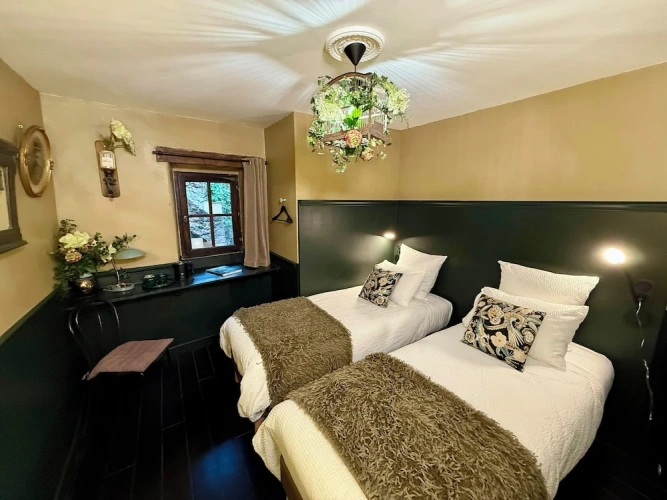 Deluxe Double room