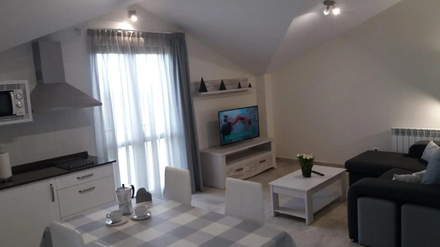 Apartamentos La Pradera de Isla