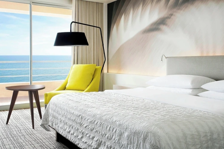 Premium Double room with balcony and with partial sea view