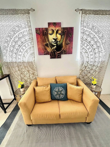 Zen 2br Near Beaches And Attractions