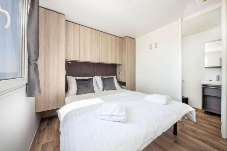 Terra Park Phalaris - Holiday Homes - Novalja