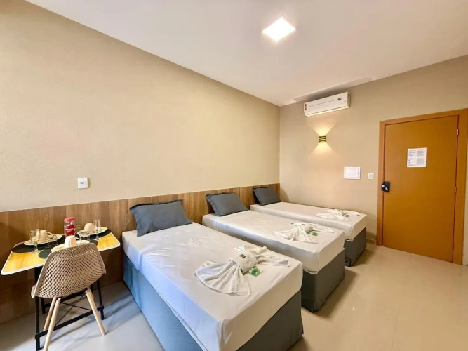 Deluxe Triple Basement room