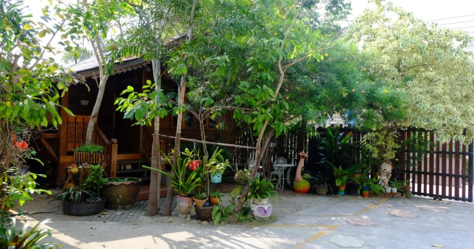Ruan Benjakan Resort