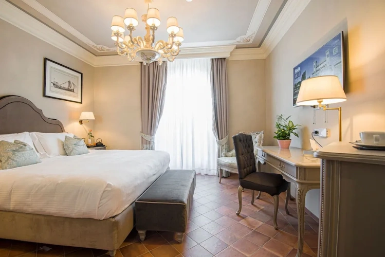 Superior room