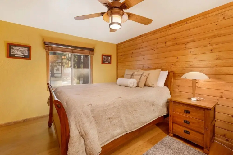 2049-summit Watch 3 Bedroom Home by RedAwning