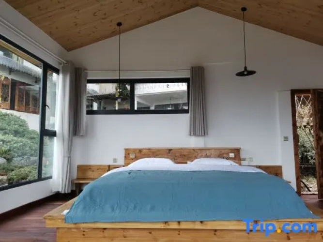 Standard Double room with garden view