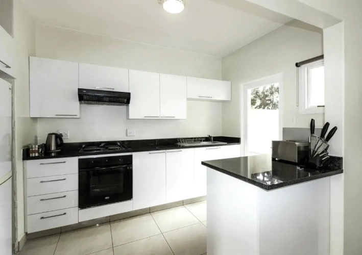 Apartment with garden view