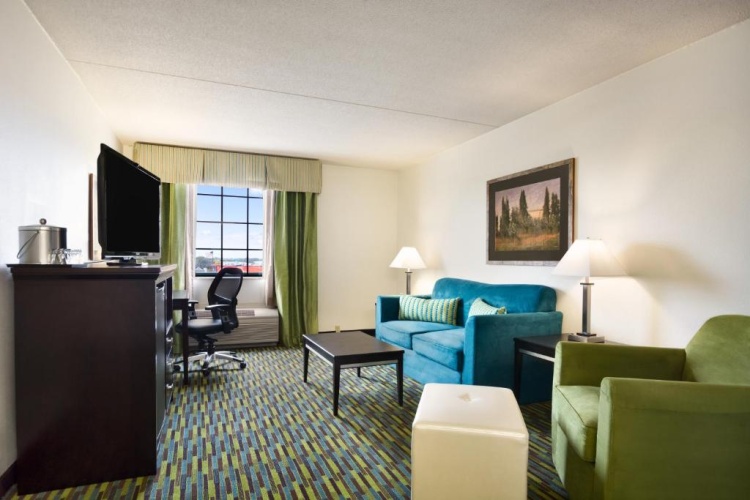 1 Bedroom Double Suite