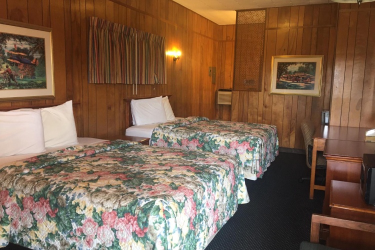 Standard Sextuple room