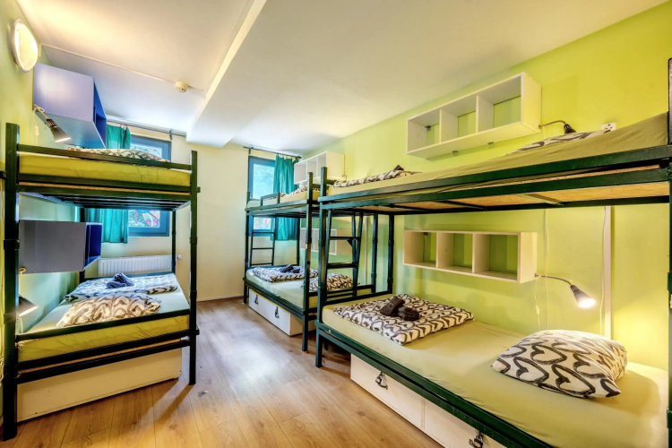 Bell Hostel and Guesthouse