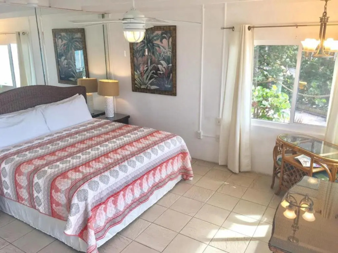 Pearl Beach Inn