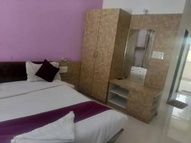 Hotel Saiba Lodging