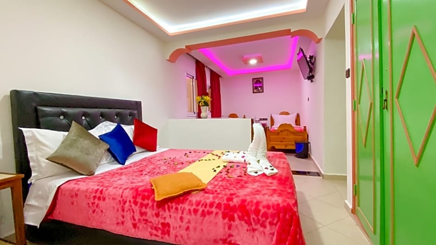 Deluxe Suite