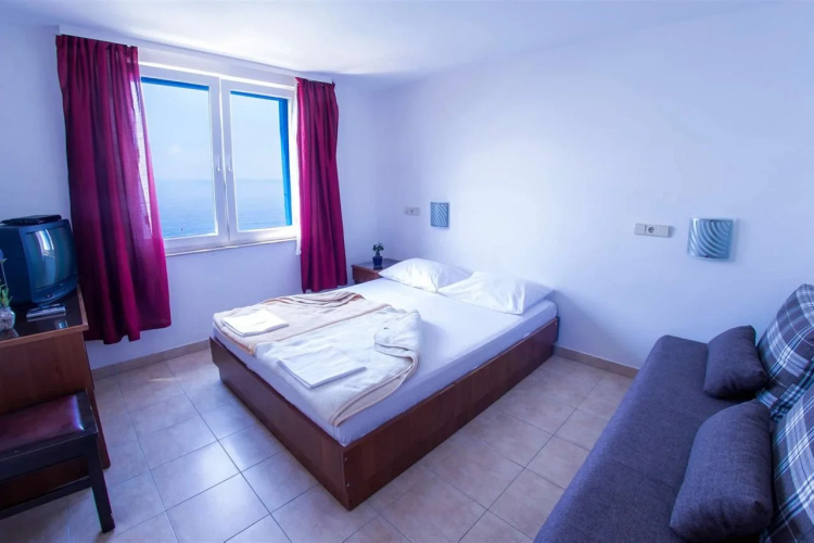 Beach Hotel Plaza