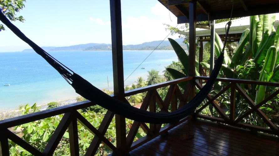 Las Cotingas Lodge