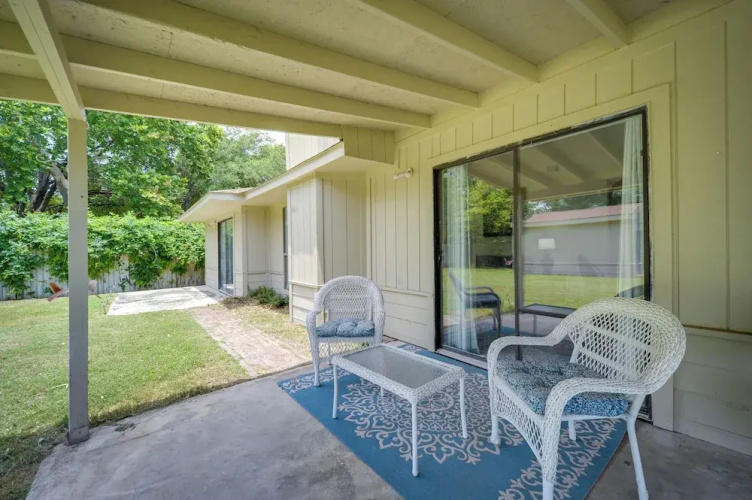Mcqueeney Home w/ Grill ~ 10 Mi to New Braunfels