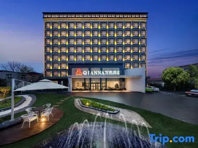 Wanxi Hotel (Zhongmu)