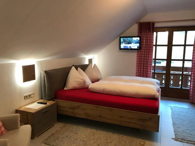 1 Bedroom Apartment with balcony