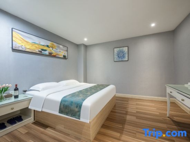 Premier Suite