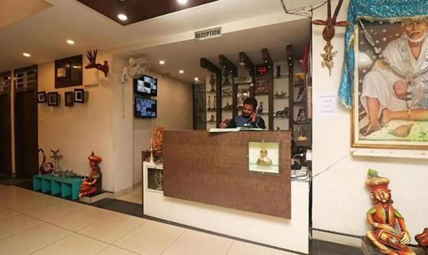 Fabhotel Shree Regency