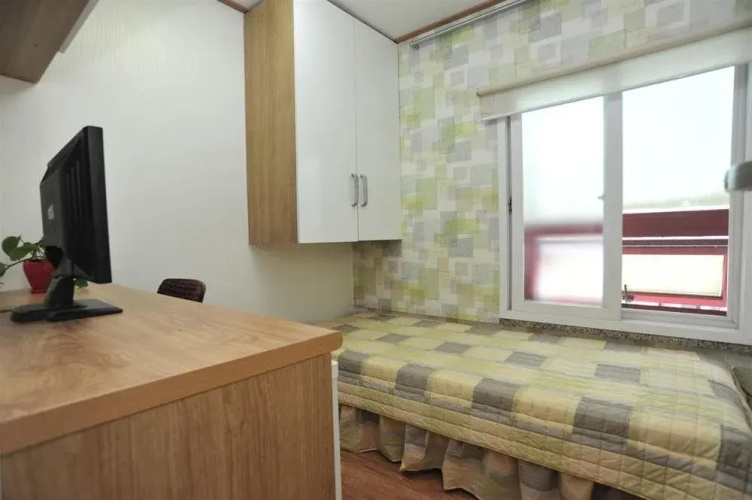 Single House